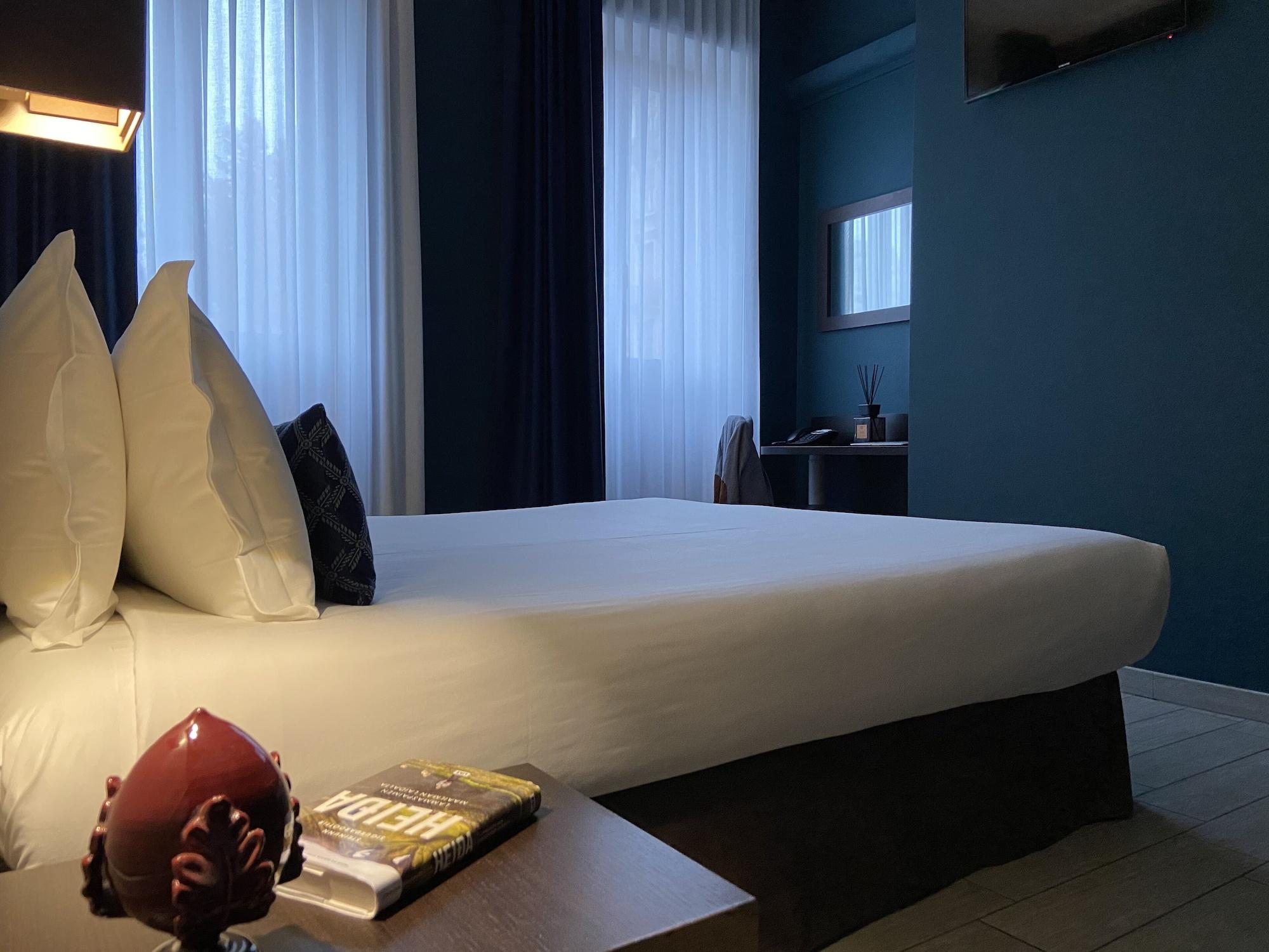 Av Hotel Milano Luaran gambar