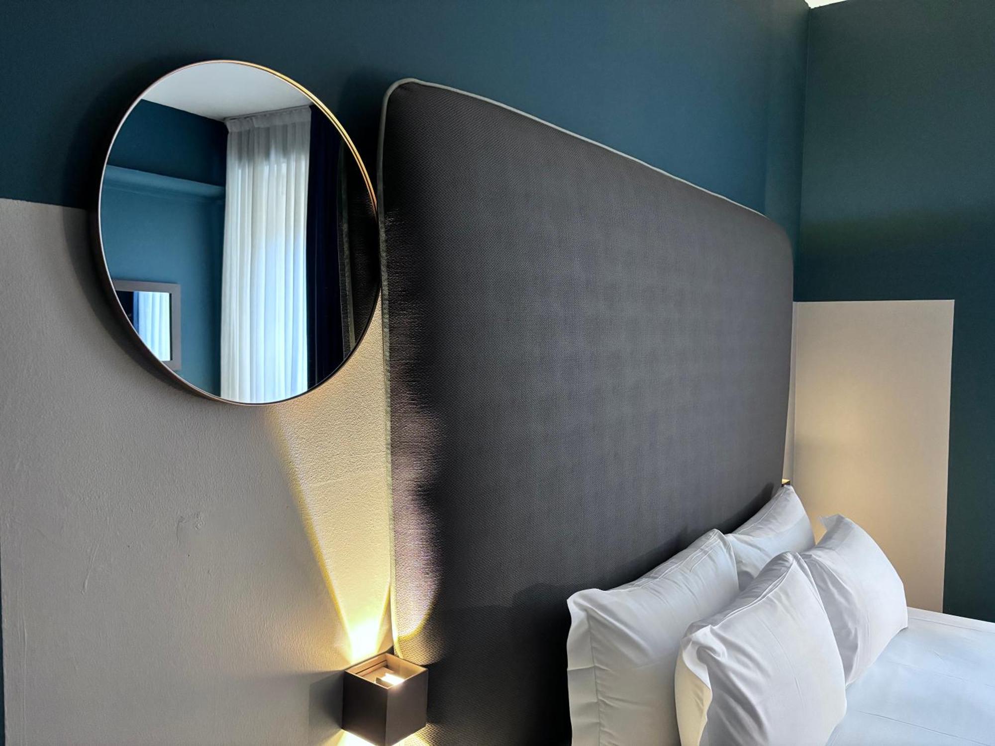Av Hotel Milano Luaran gambar
