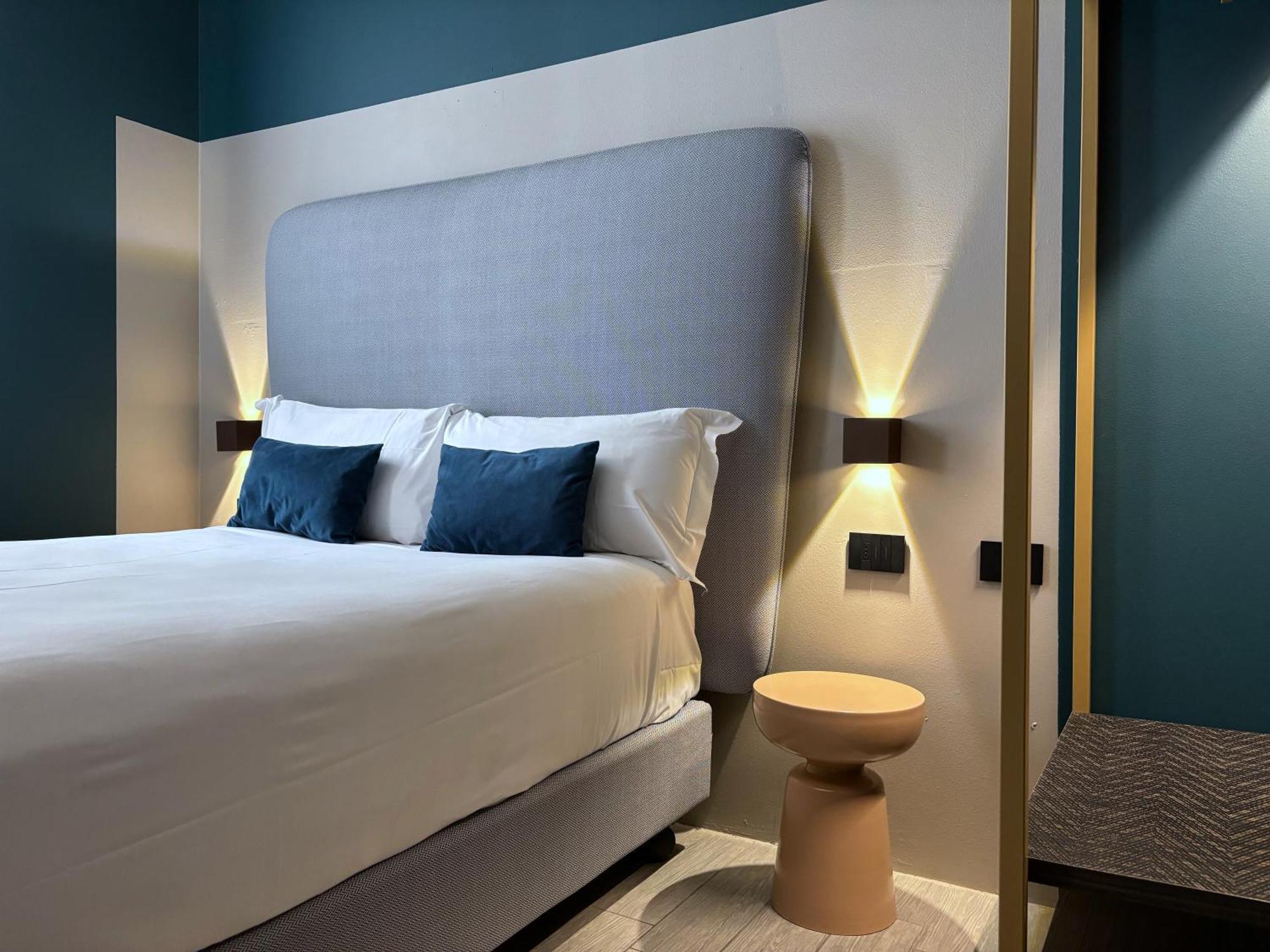 Av Hotel Milano Luaran gambar