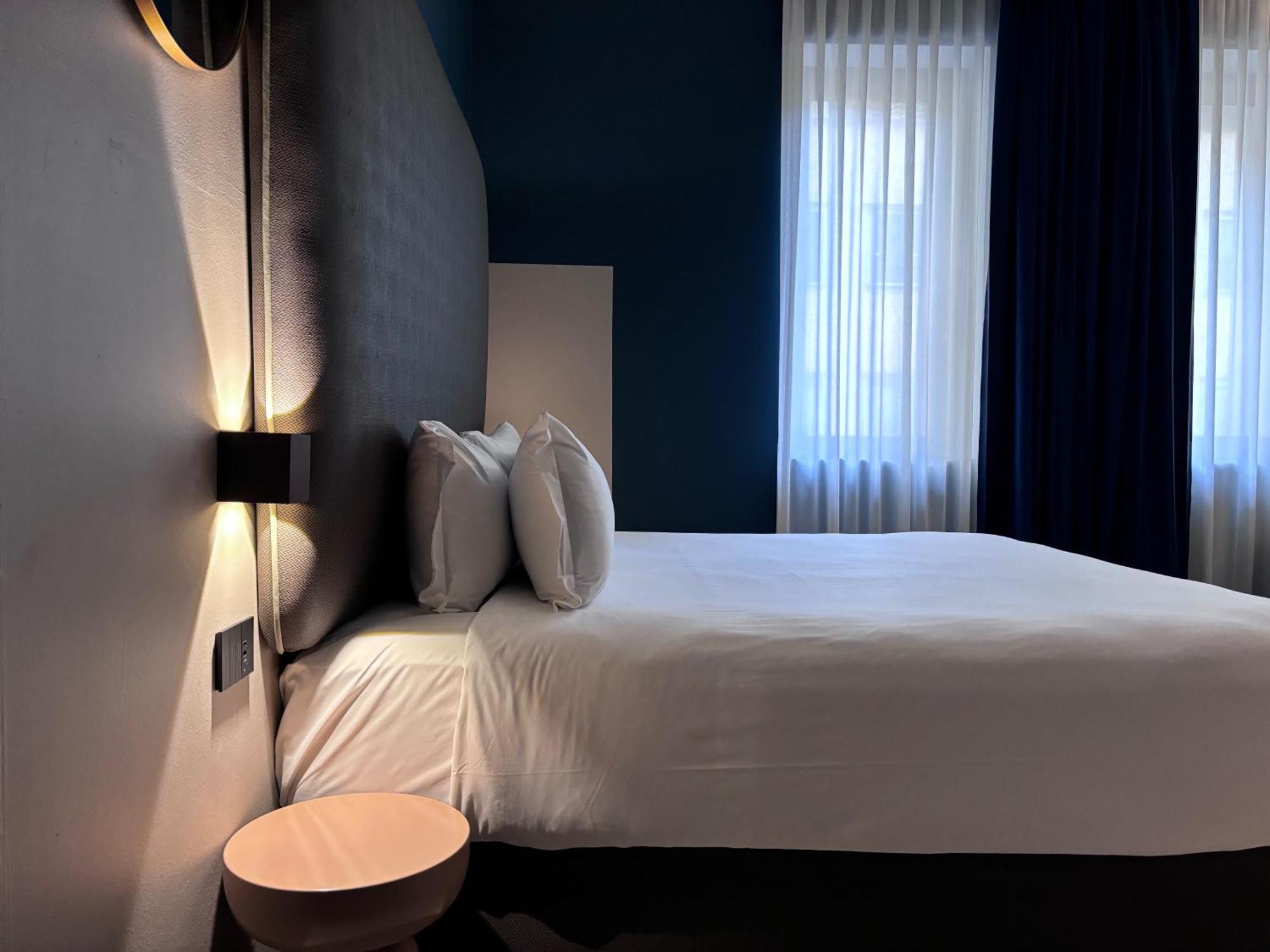 Av Hotel Milano Luaran gambar